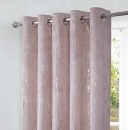Smart Living Marble Effect Velvet Eyelet Curtains - Thermal Blackout - 2 Panels in Pink - Size: 117 cm width x 137 cm drop - thumbnail 6
