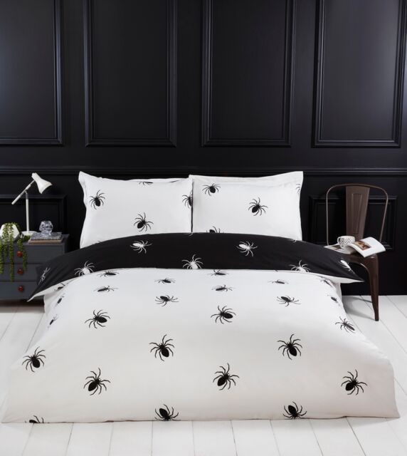 Rapport Home Black Spider Microfibre Reversible Duvet Set with Pillowcase - Size: Double - image 1