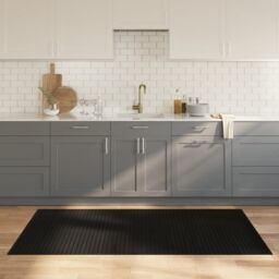 Berkfield Home Rug Rectangular Black 100x200 cm Bamboo - Size: Medium
