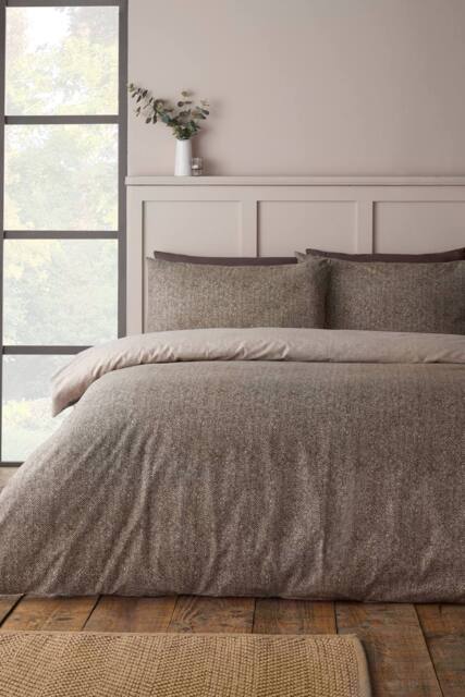 Catherine Lansfield Brushed Herringbone Cotton Reversible Duvet Cover Set in Chocolate - Size: Super King - image 1
