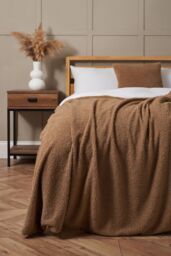 BHS Teddy Bear Fleece Throw in Brown - Size: Small - thumbnail 1