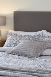 Helena Springfield 'Ness' Cotton Cushion in Grey - Size: 45 cm x 45 cm - thumbnail 3