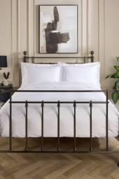 Hotel Pure Luxury 4 Star Duvet Cover Set in White - Size: Single - thumbnail 3