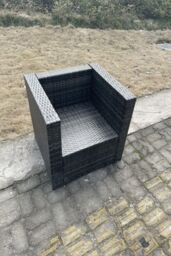 Fimous Rattan Single Chair Patio Outdoor With Thick Cushion in Dark Grey - thumbnail 4