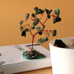 KDMD Gemstone Tree - Green Aventurine on Green Agate Base (35 stones)