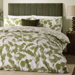 HOEM Lauro Printed Reversible Duvet Cover Set in Olive - Size: Single - thumbnail 3