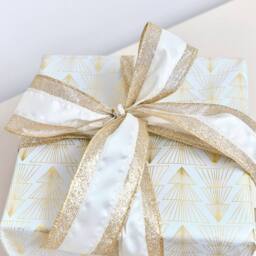 Melody Maison Large Gold & Ivory Iridescent Wired Ribbon Garland - 270cm in Pink - thumbnail 5