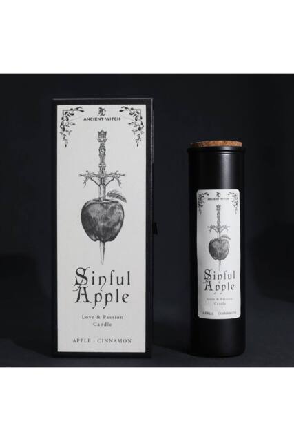 KDMD Ancient Witch Ritual Candle-Sinful Apple Scent in Black - image 1