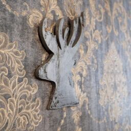 Shatchi Silver Christmas Wooden Hanging Deer Wall Decoration Xmas Home Office Holiday Decorative Centrepiece 26cm - thumbnail 4