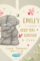 Personalised Memento Company Women's Personalised Me To You Hold You Forever Wooden Heart Decoration in White - thumbnail 3