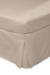 Belledorm Easy Care 200 Thread Count Cotton Polyester Percale Platform Valance in Cream - Size: King - thumbnail 1