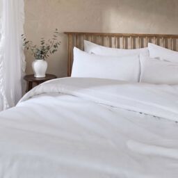 OHS Plain Dyed Duvet Cover Cover with Pillowcase Set in White - Size: Double - thumbnail 2