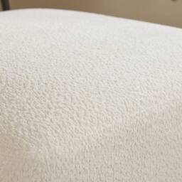Home Source Boucle Accent Chair Black Metal Legs Modern Home Living Seating in Cream - thumbnail 7