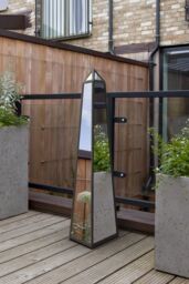 MirrorOutlet Black Metal Edged Mirrored Garden Ornament (100CM X 20CM X 20CM) - Size: 1 Pack - thumbnail 2
