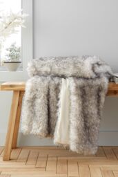 Catherine Lansfield 'Arctic Fox' Cosy Faux Fur Blanket Throw in Grey - Size: 130 cm x 170 cm