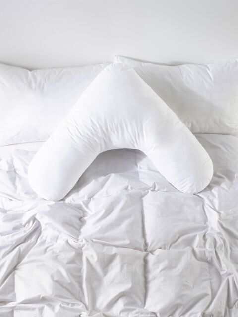 Snuggledown 1 Pack Retreat V Shape Firm Support Pregnancy Pillow in White - image 1
