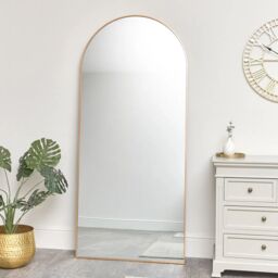 Melody Maison Large Antique Gold Arched Wall / Leaner Mirror - 180cm X 80cm in Metallic Gold - Size: 180 cm X 80 cm - thumbnail 5