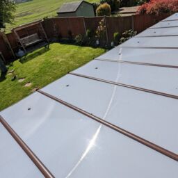Rutland County Garden Furniture Ltd Polycarbonate Roof Car Port 3 Post, Wood, L250 x W434 cm, Rustic Brown in Light Green - thumbnail 9