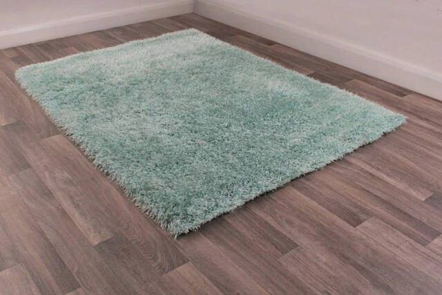 Celebrity Interiors Boston Plain Duckegg Rug in Green - Size: 180 cm x 270 cm - image 1
