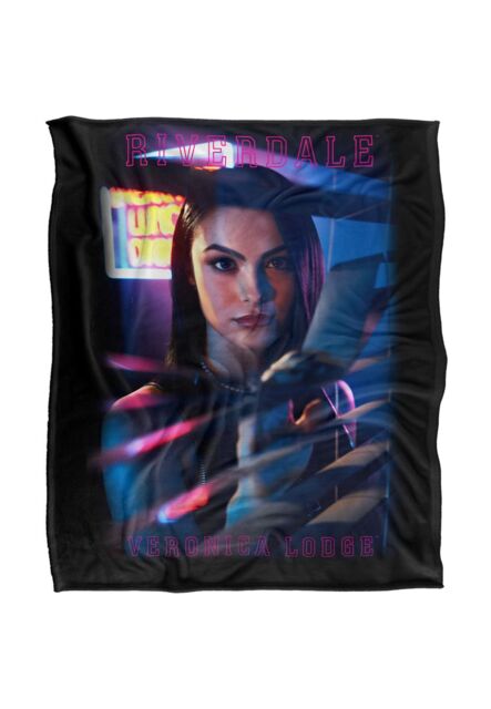 Warner Brothers Riverdale Silky Touch Super Soft Throw Blanket 152x127cm in White - Size: 152x127 cm - image 1