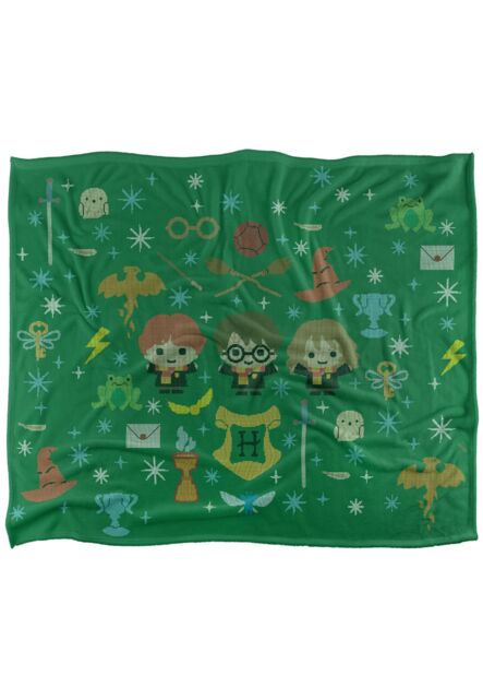 Warner Brothers Harry Potter & The Deathly Hallows Chibi Holiday Blanket 152x127 cm in White - image 1