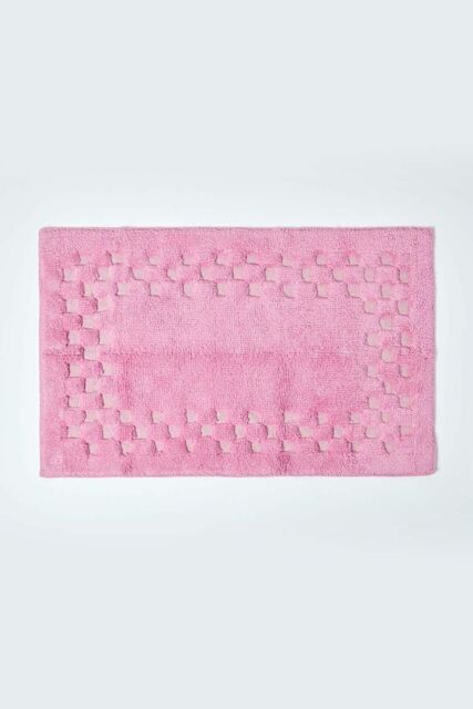 Homescapes Cotton Check Border Bath Mat in Pink - image 1