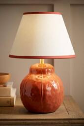 ValueLights Gourdette Burnt Orange Glazed Table Lamp with Tapered Trim Lamp Shade