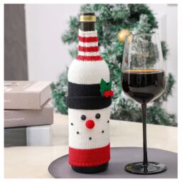 Leaper Knitted Snowmen Wine Bottle Cover for Christmas Decorations in White - thumbnail 1