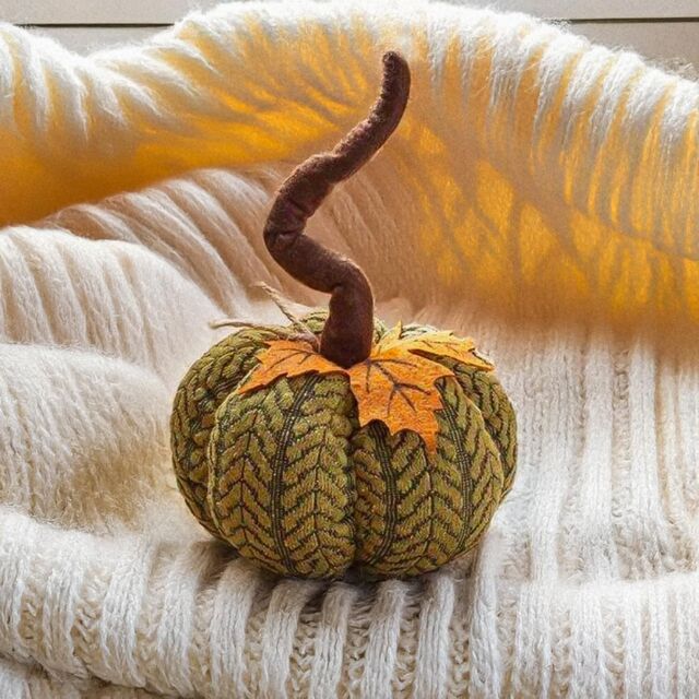 Marco Paul 13cm Green Plush Pumpkin Soft Fabric Autumn Decoration for Halloween & Seasonal Displays - image 1