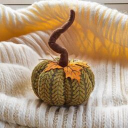 Marco Paul 13cm Green Plush Pumpkin Soft Fabric Autumn Decoration for Halloween & Seasonal Displays - thumbnail 1