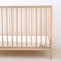 The Tiny Bed Company Premium Foam Cot Mattress To Fit SnüzKot 117 x 68cm in White - thumbnail 5