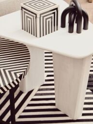 Orsina Bosie Safira Small Black & White Hair on Leather Rug - thumbnail 3