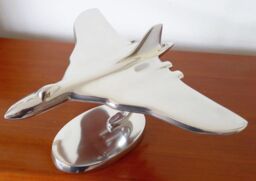Inspirational Gifting Vulcan Aeroplane Ornament Aluminium Plane Sculpture Gift in Silver - thumbnail 4