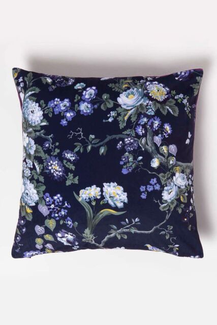 Homescapes Floral Midnight Garden Purple Filled Velvet Cushion 46 x 46 cm - image 1