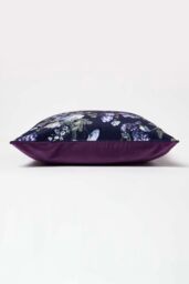 Homescapes Floral Midnight Garden Purple Filled Velvet Cushion 46 x 46 cm - thumbnail 4