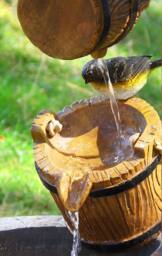 Primrose Solar Powered Wishing Well Water Feature Bucket Fountain Outdoor 74cm in Light Grey - thumbnail 4