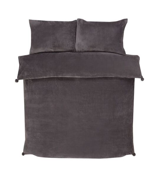 Rapport Home Pom Pom Fleece Duvet Cover Set with Pillowcase in Charcoal - Size: Single - image 1