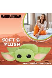 Disney Men's Yoda 3D Cushion in Green - thumbnail 5