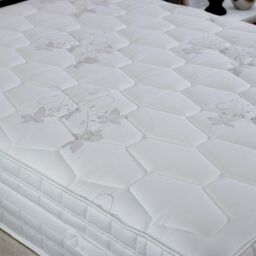Bedmaster Luna 3000 Pocket Sprung Revofoam Mattress in White - Size: Small Single - thumbnail 2
