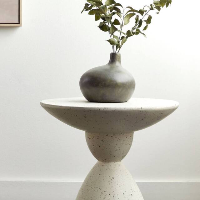 Wyld and Coco Heritage Distressed Terracotta Vase Grey Gold 18 cm - image 1