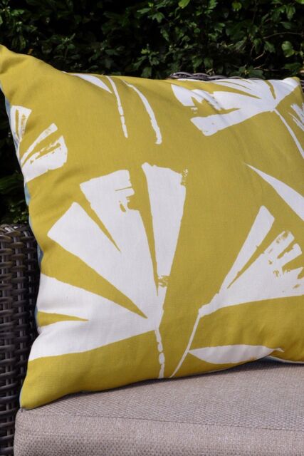 Fusion 'Alma Outdoor' Water & UV Resistant Garden Filled Bench Cushion in Teal - Size: 43 cm x 43 cm - image 1