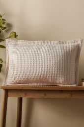 Pineapple Elephant 'Jaipur Chunky Waffle' Cotton Cushion in Natural - Size: 30 cm x 50 cm