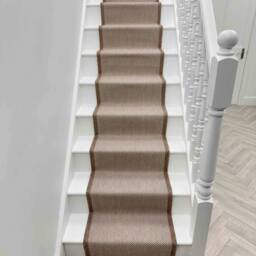 runrug Stair Runner Carpet - Reversible & Durable, 2mm - 'Illusion' in Brown - Size: 60 cm x 450 cm - thumbnail 5