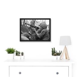 Artery8 War Vietnam USA GI Soldiers M60 Machine Gun 1966 Photo Artwork Framed Wall Art Print A4 in Black - thumbnail 2