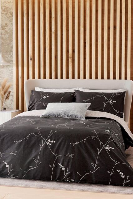 Nalu Nicole Scherzinger 'MāLie' Cotton Duvet Cover Set in Black - Size: Single - image 1