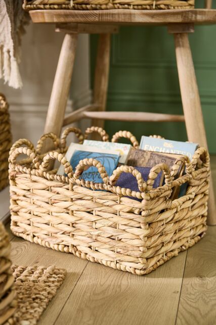 Dibor Traditional Style Woven Small Scalloped Water Hyacinth Indoor Storage Basket in Natural - image 1