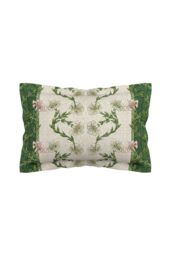 Morris & Co 'Scrolling Carnation' Cotton Duvet Cover Set in Green - Size: Super King - thumbnail 3