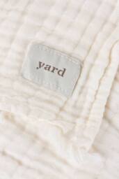 Yard Lark 100% Cotton Muslin Frayed Edge Throw in White - Size: 130 cm x 180 cm - thumbnail 3
