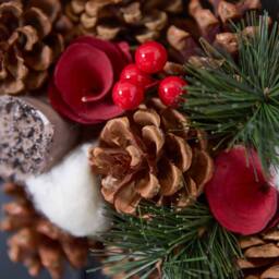 Dibor 36cm Pinecone & Roses Xmas Decor Front Door Wreath Christmas Wreath in Red - thumbnail 5