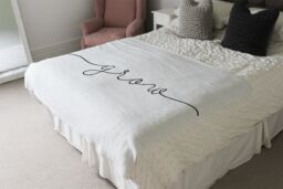 Benjamin Tate Design Text Glow Designer Blanket in Natural - Size: 120 cm x 150 cm - thumbnail 4